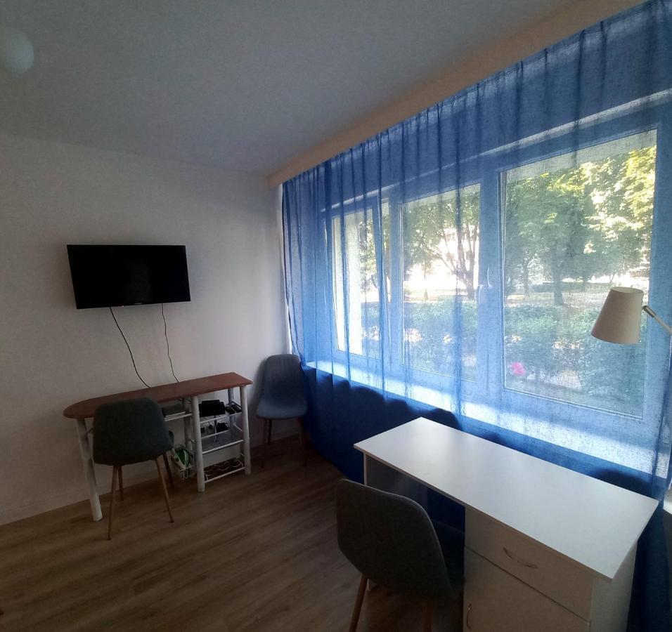 Nice Apartament With Small Tub Varşovia Exterior foto